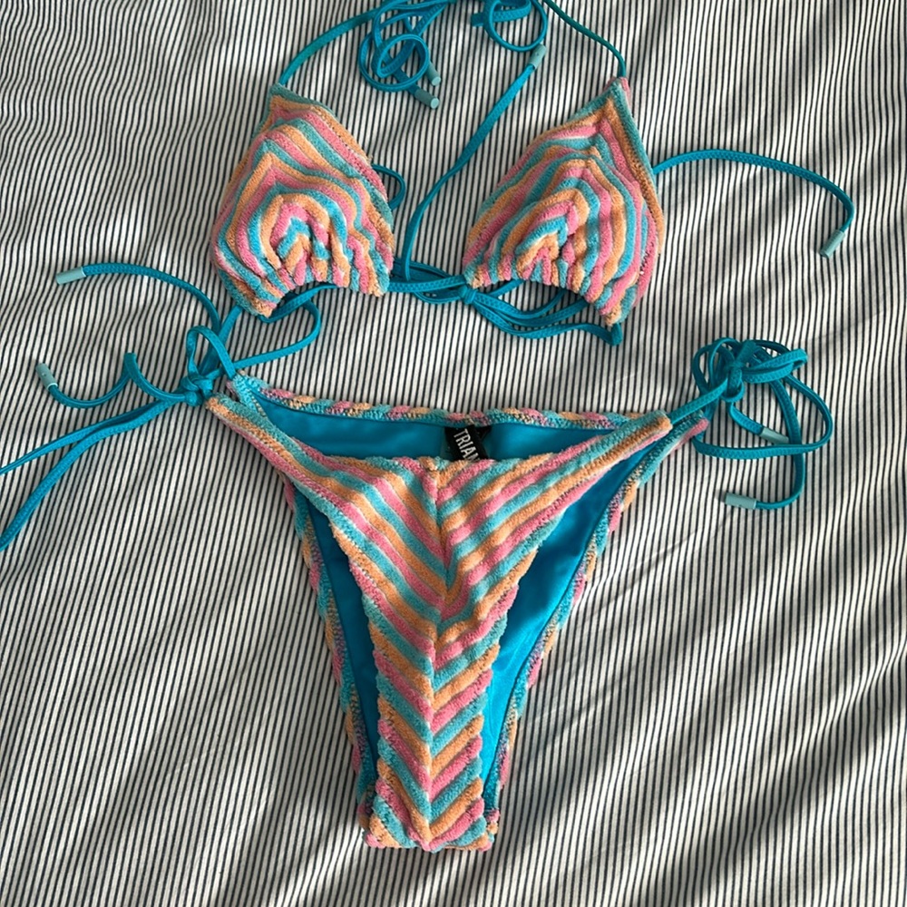 Triangl Bikini